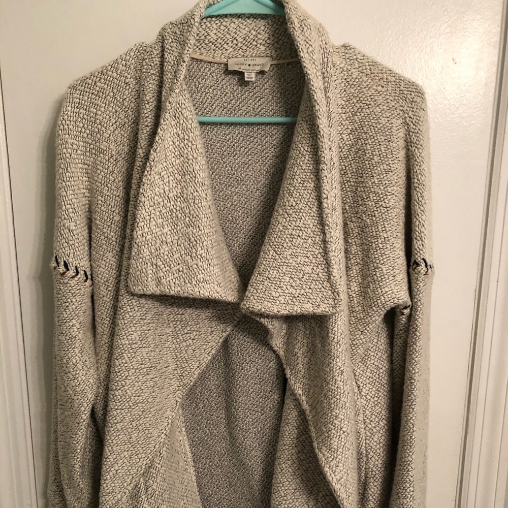 Lucky brand sweater, never worn